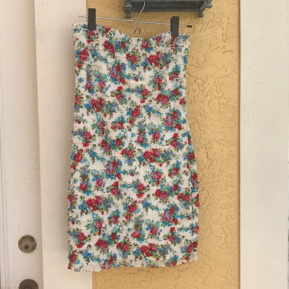 Strapless Zara mini dress